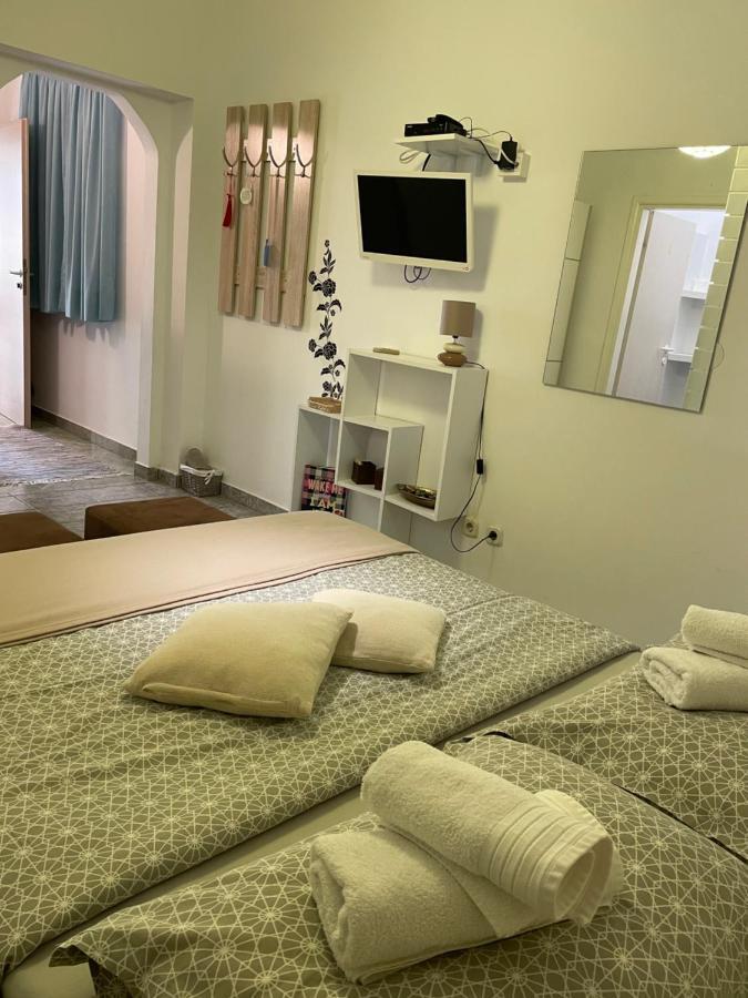 Grožnjan Apartments Sterna מראה חיצוני תמונה