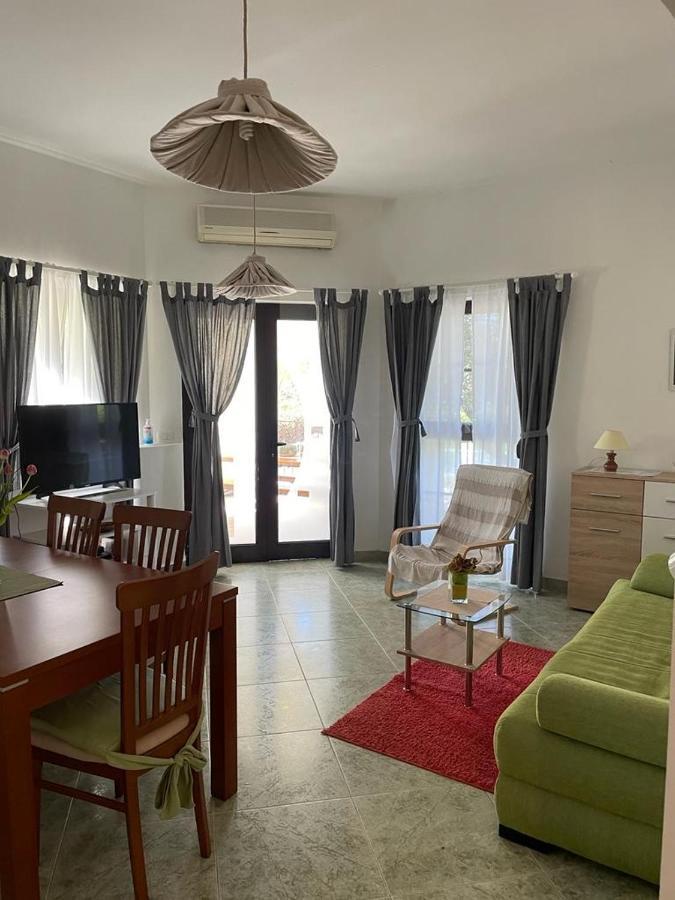 Grožnjan Apartments Sterna מראה חיצוני תמונה